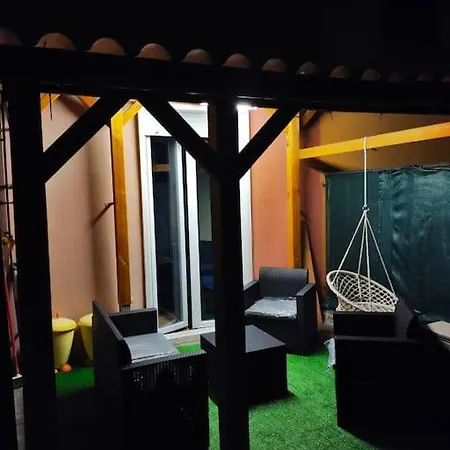 Nye Milan-mico-fiera Life-de Montel Terme-san Siro-ippodromo-allianz Cloud-cozy Flat With Big Terrace Barbecue Apartamento Milán