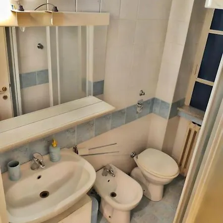 Apartamento Nye Milan-mico-fiera Life-de Montel Terme-san Siro-ippodromo-allianz Cloud-cozy Flat With Big Terrace Barbecue *