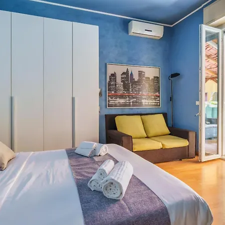 Apartamento Nye Milan-mico-fiera Life-de Montel Terme-san Siro-ippodromo-allianz Cloud-cozy Flat With Big Terrace Barbecue Milán